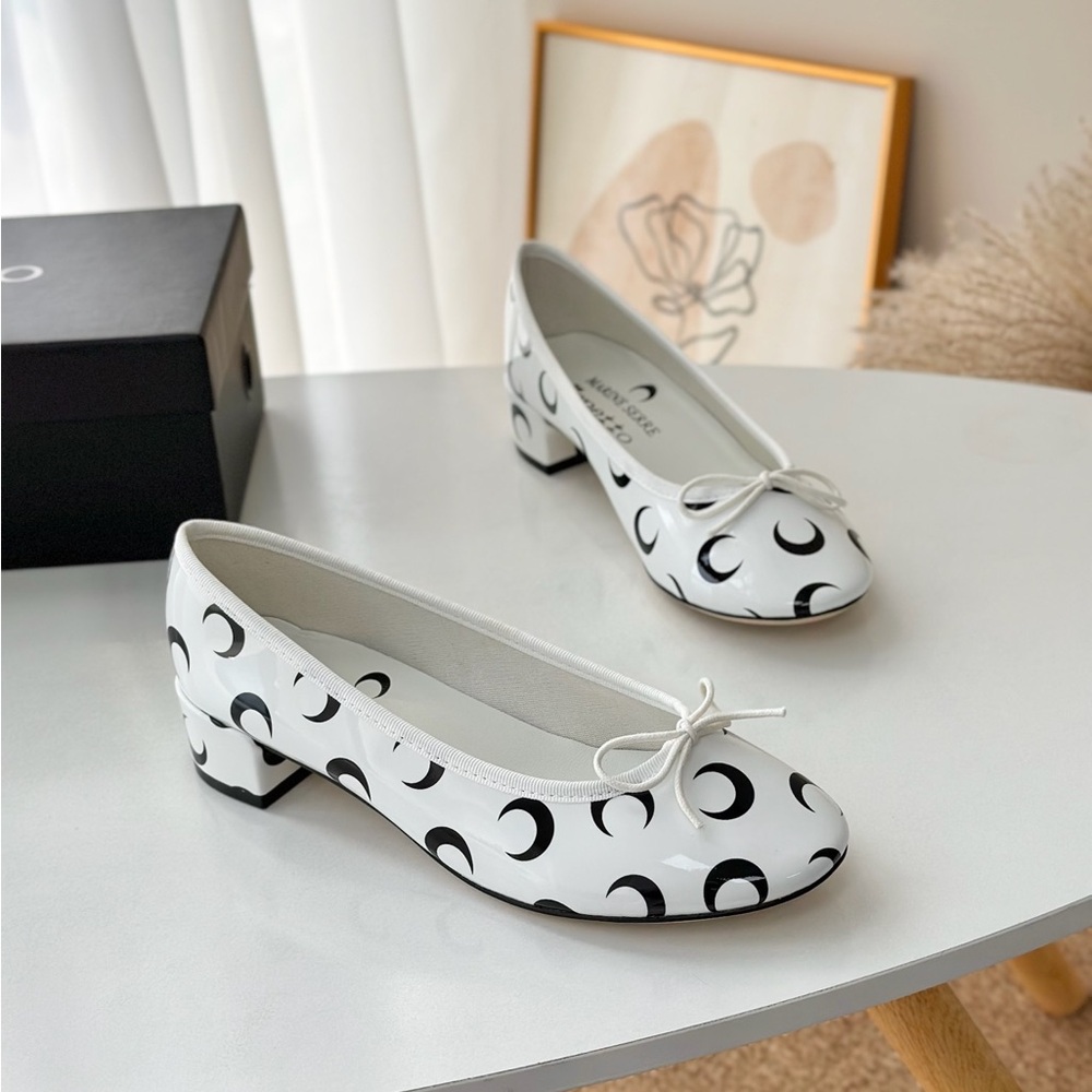 Repetto Black and White Crescent Flats